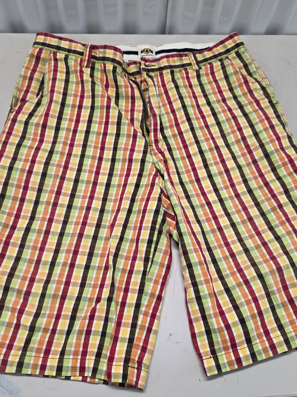 Vintage Make Your Mark Colorful Shorts Men's Size 38x12.5